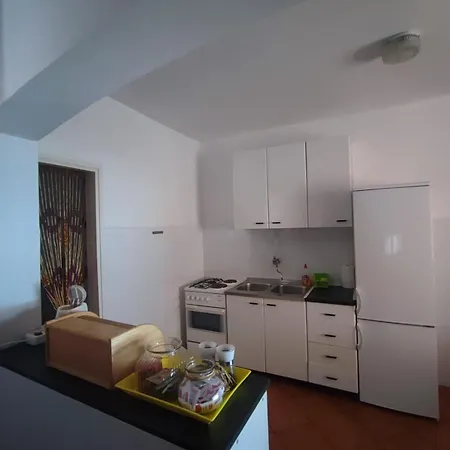 Pensión & Linda & Mario 3*