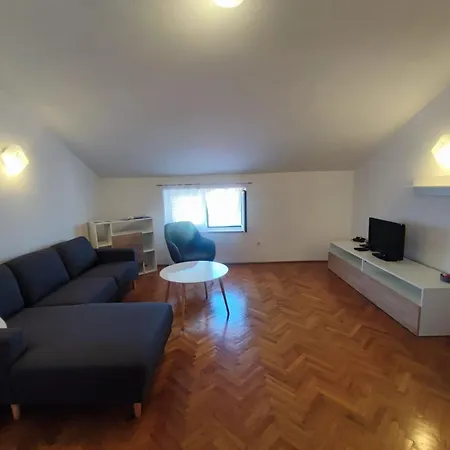 Guest house & Linda & Mario 3*