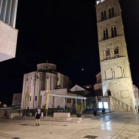 & Linda & Mario 자다르