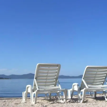 & Linda & Mario 자다르